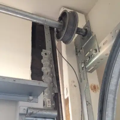 Loose cable on a cable drum