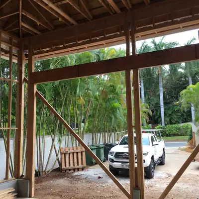 New construction garage framing